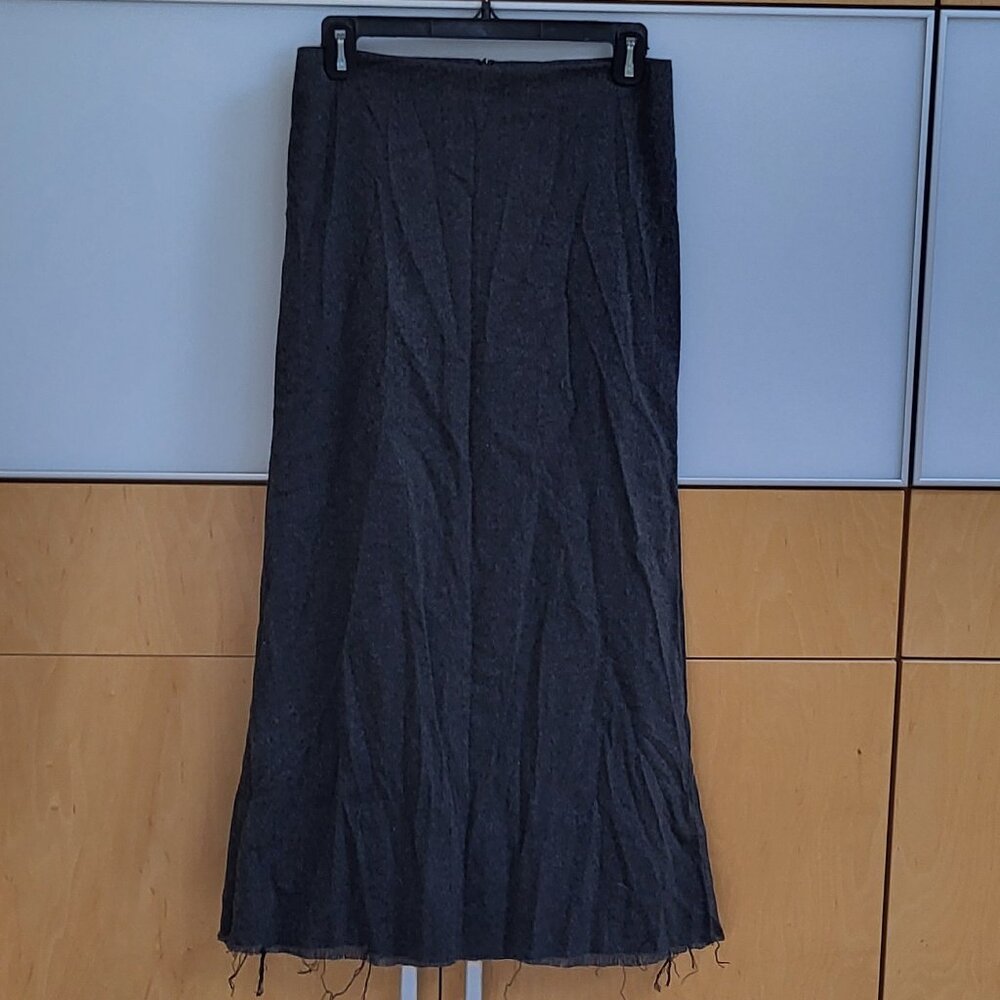 LoyandFord Designer - Grey Herringbone Wool Blend A-line Skirt with Raw edge